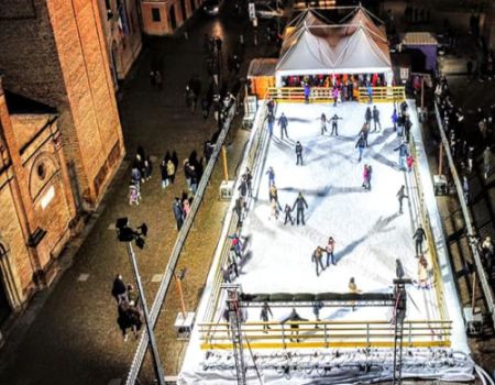 Pista di pattinaggio sul ghiaccio